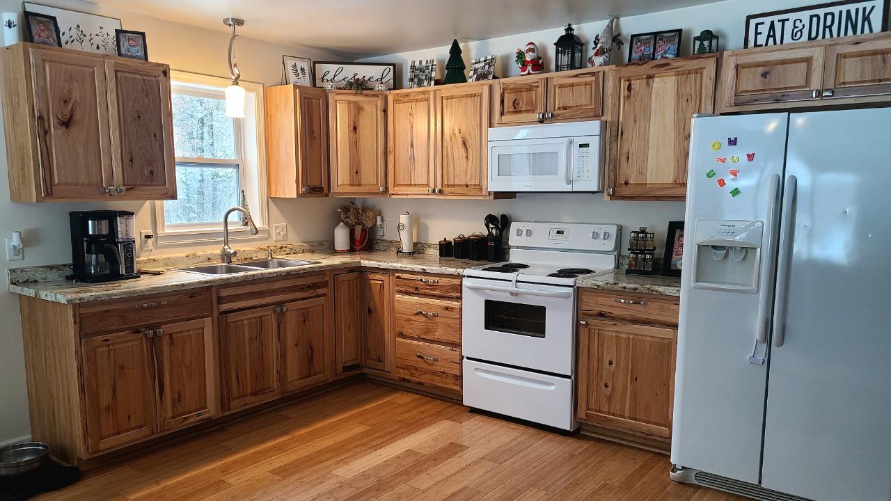 2827 Highway 155 Sayner, WI 54560 - Photo 5 of 14 Gallery Image 5