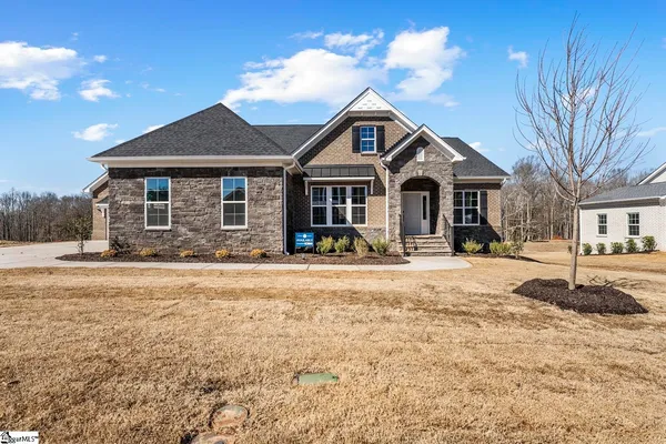 $887,000 | 204 Chandler Court, Easley, SC 29642