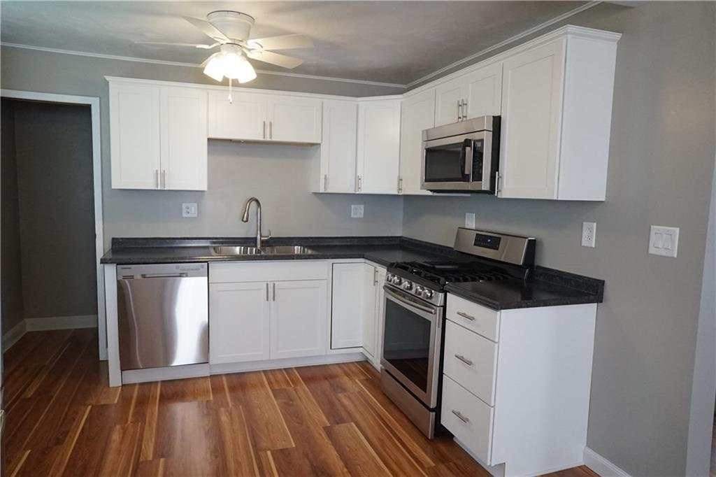 1026 Bonniebrook Road Butler, PA 16002 - Photo 8 of 17