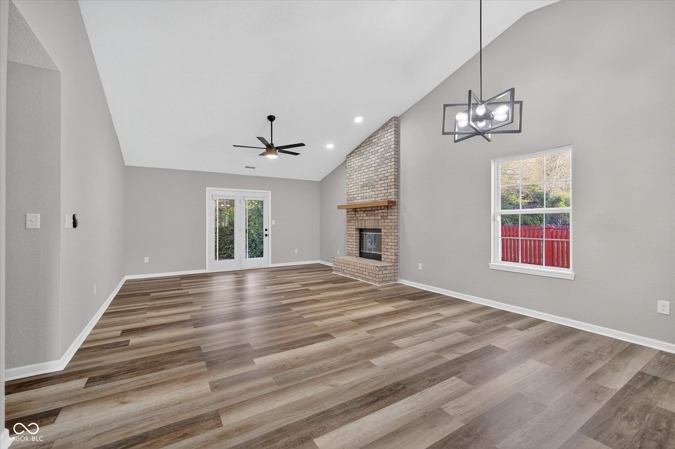 12126 Blue Springs Lane Fishers, IN 46037 - Photo 11 of 31