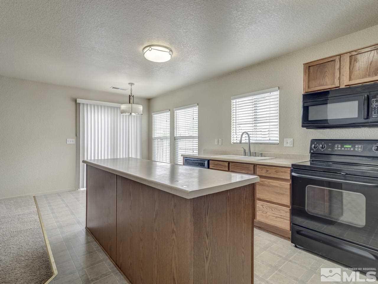 8931 Kemmer Street Reno, NV 89506 - Photo 2 of 21 Photo 2