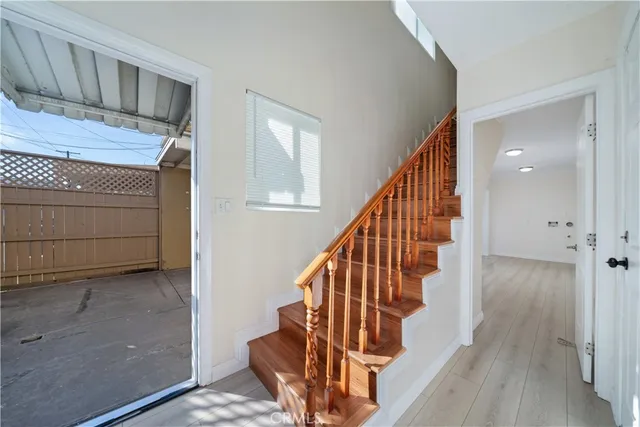 $1,095,000 | 2014 Peyton Avenue, Burbank, CA 91504