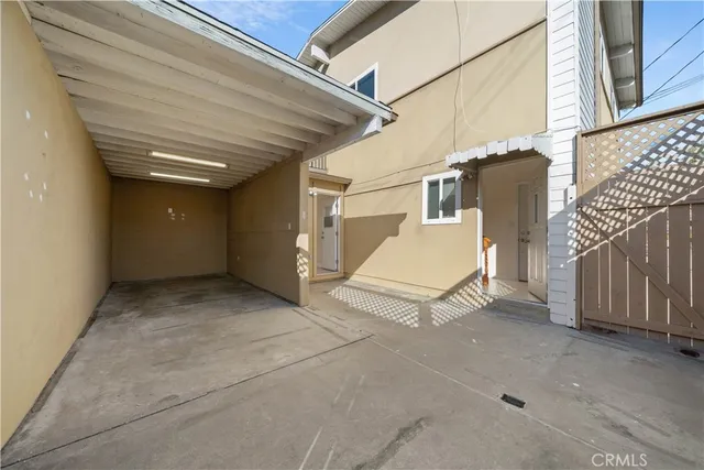 $1,095,000 | 2014 Peyton Avenue, Burbank, CA 91504