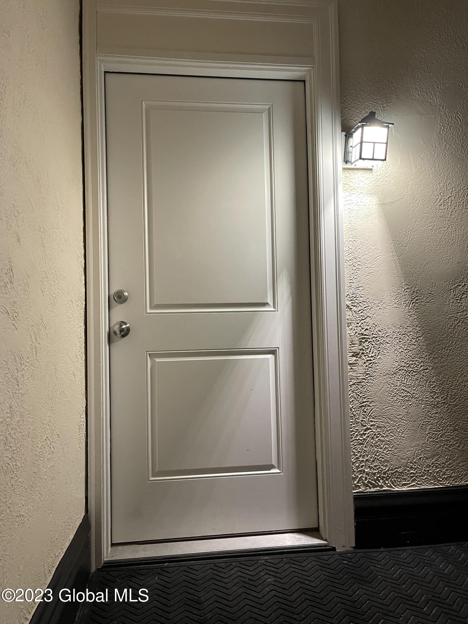 198 4th Street, Unit 2 Troy, NY 12180 - Photo 2 of 17 16