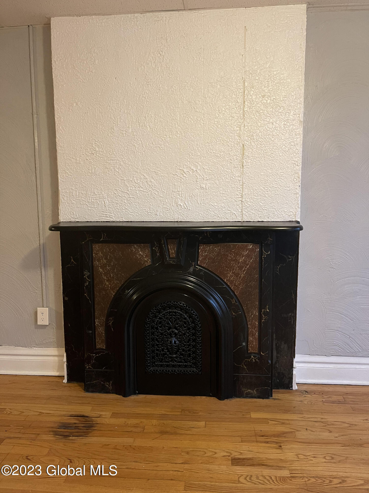 198 4th Street, Unit 2 Troy, NY 12180 - Photo 4 of 17 13