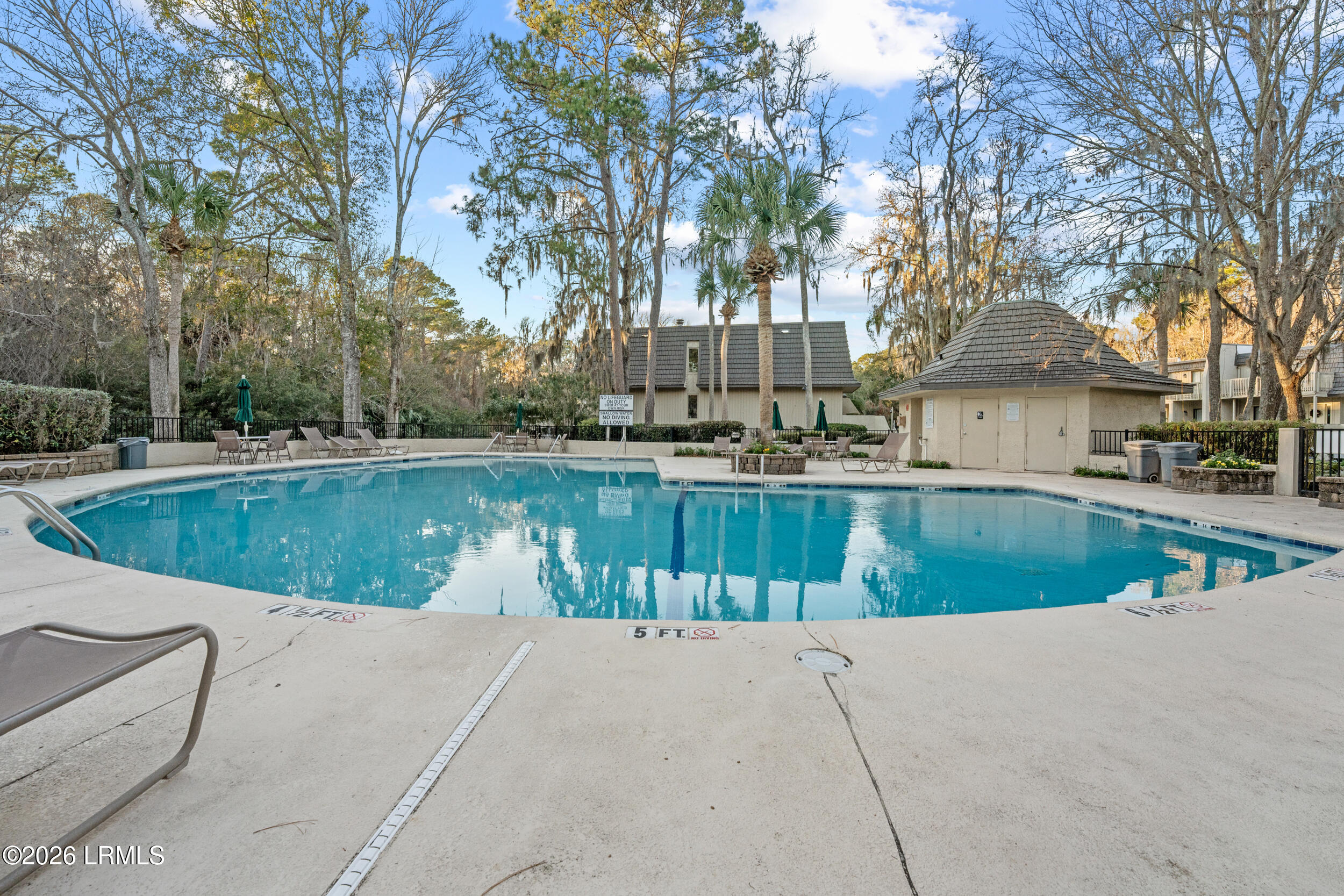 1 Gloucester Road, Unit M1 Hilton Head Island, SC 29928 - Photo 35 of 39 golf master m1-33