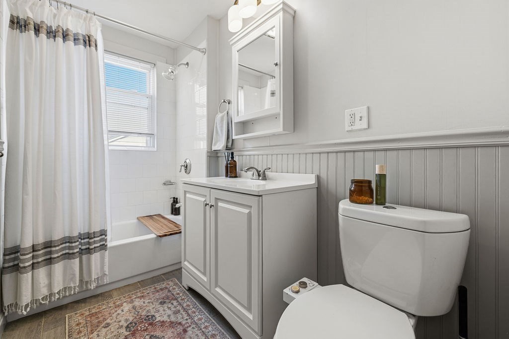74 California Street Fall River, MA 02723 - Photo 12 of 39