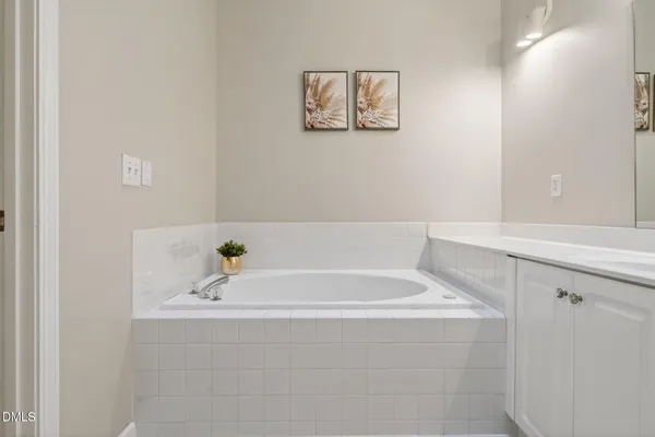 $269,900 | 1911 Falls Landing Drive, Unit 203, Raleigh, NC 27614