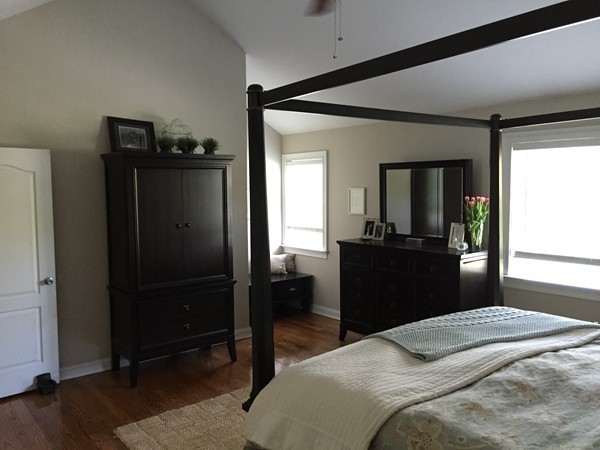 27 Meadow Road East Longmeadow, MA 01028 - Photo 18 of 25 Gallery Image 18