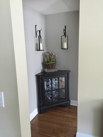 27 Meadow Road East Longmeadow, MA 01028 - Photo 9 of 25 Gallery Image 9