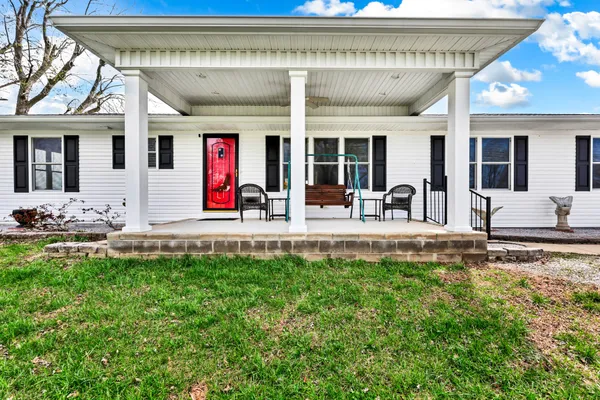 4475 Butler Road, Hopkinsville, KY 42240