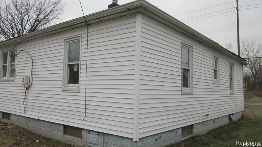 593 Franklin Road Pontiac, MI 48341 - Photo 6 of 22 IMG_6448.jpg