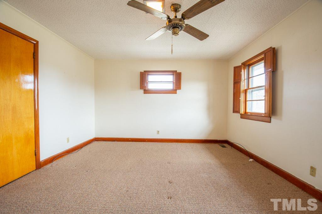 1103 Warren Road Erwin, NC 28339 - Photo 14 of 30 Gallery Image 14