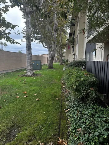 $599,000 | 12200 Montecito Road, Seal Beach, CA 90740