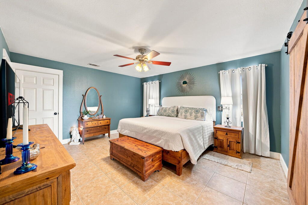 128 Ridge Road West Ingram, TX 78025 - Photo 13 of 36 Gallery Image 13
