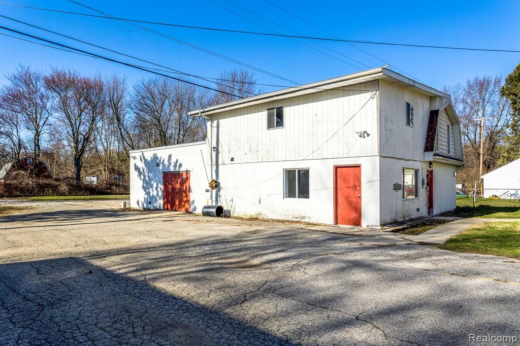 4265 Lapeer Road Port Huron, MI 48060 - Photo 28 of 42