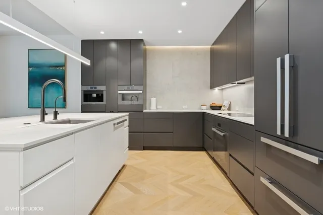 $1,275,000 | 1917 South Calumet Avenue, Chicago, IL 60616