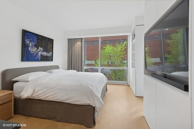 $1,275,000 | 1917 South Calumet Avenue, Chicago, IL 60616