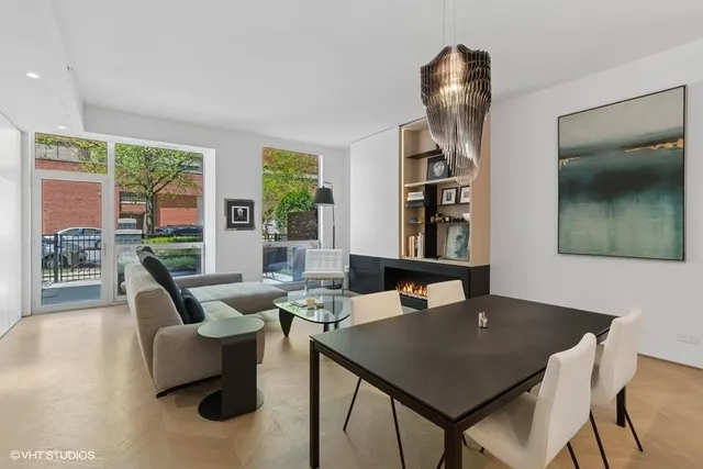 $1,275,000 | 1917 South Calumet Avenue, Chicago, IL 60616