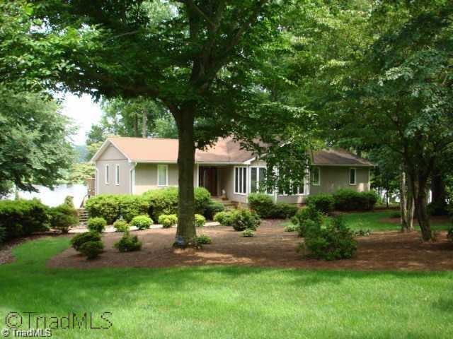 262 Lakeview Road Mocksville, NC 27028 - Photo 3 of 30 Summer pic.