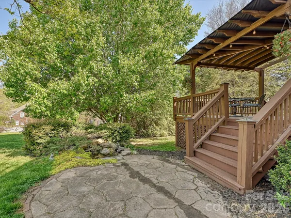$750,000 | 4221 Barons Court, Harrisburg, NC 28075