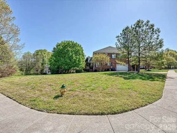 $750,000 | 4221 Barons Court, Harrisburg, NC 28075