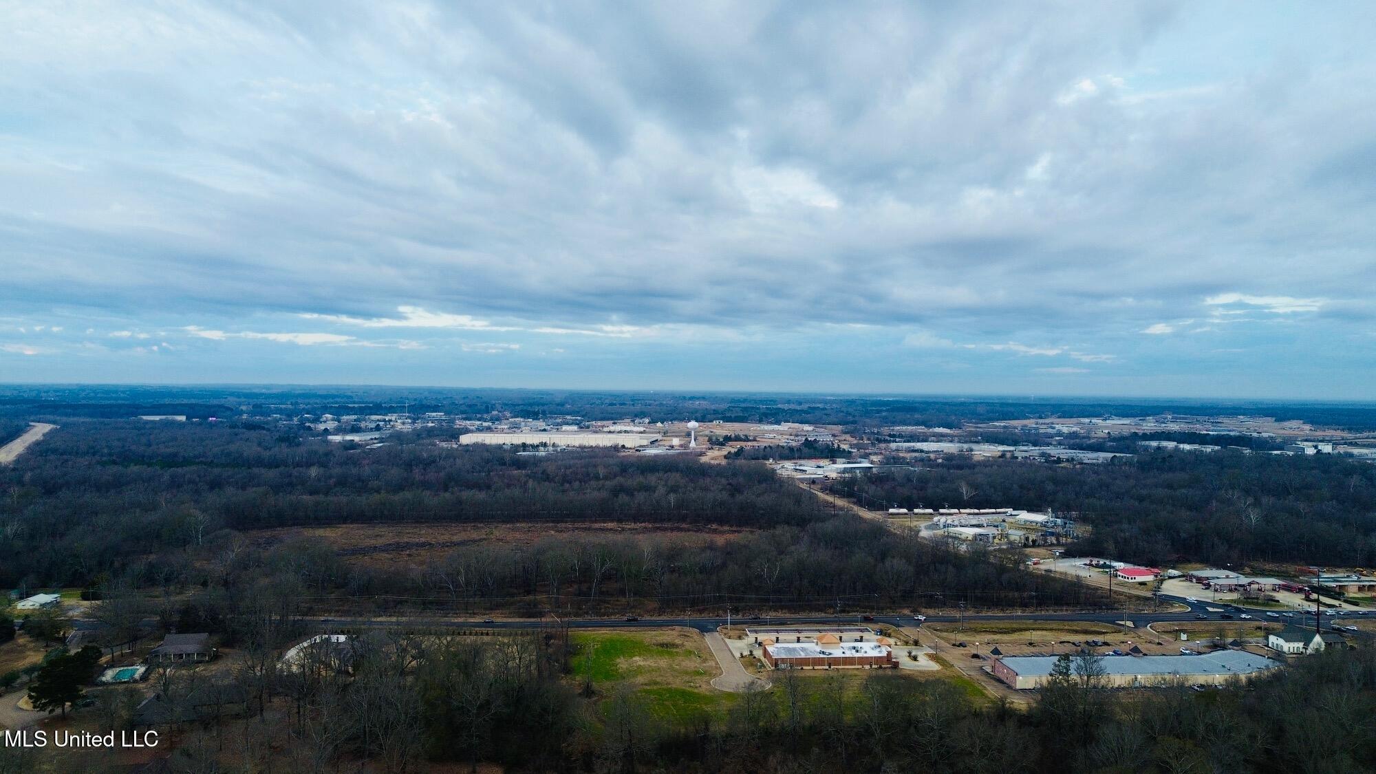 217 Weisenberger Road Madison, MS 39110 - Photo 6 of 17 IMG_7299