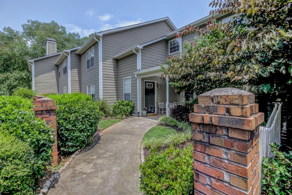 1515 Oakridge Court, Unit 1515 Decatur, GA 30033 - Photo 1 of 1 Gallery Image 1