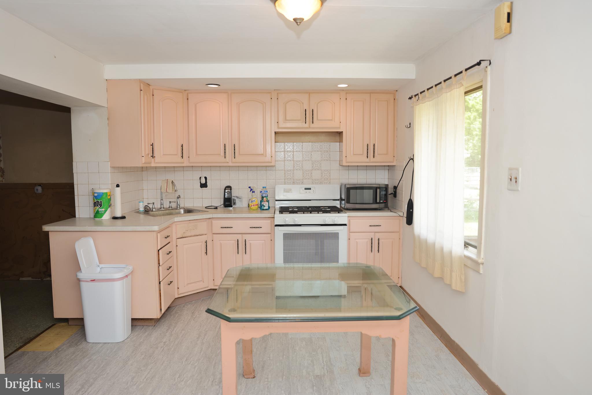 1311 Church Road Oreland, PA 19075 - Photo 11 of 18