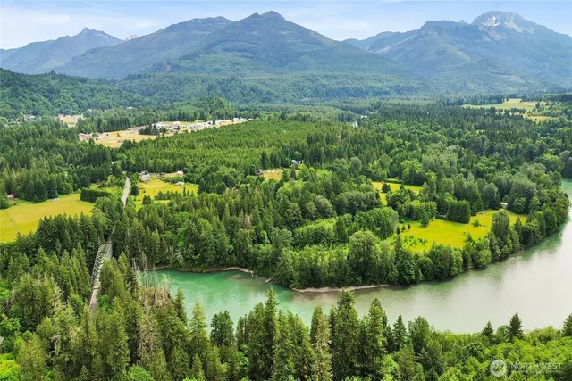 $897,000 | 8120 Gordon Road, Concrete, WA 98237