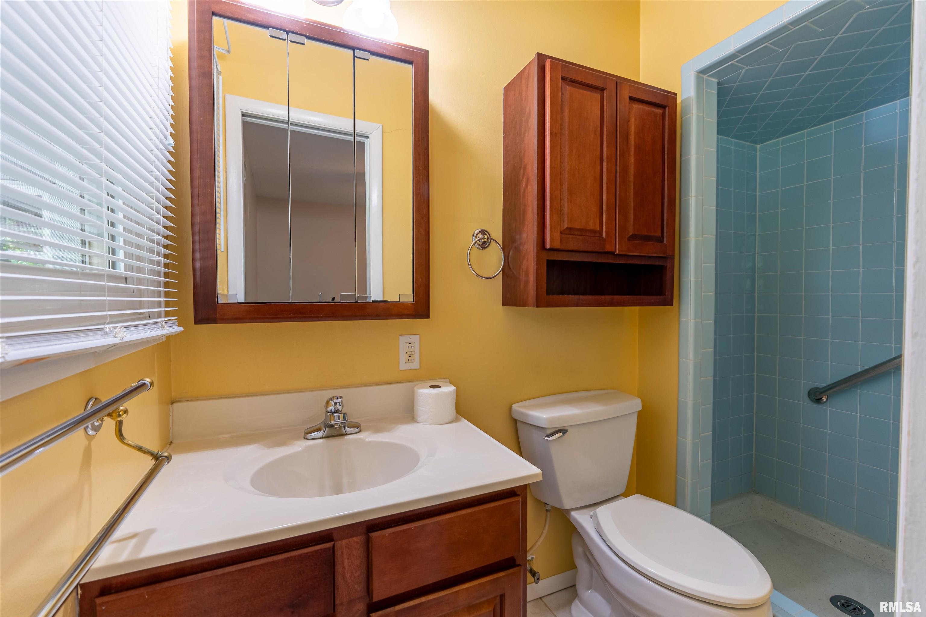 210 Riss Drive Normal, IL 61761 - Photo 24 of 39