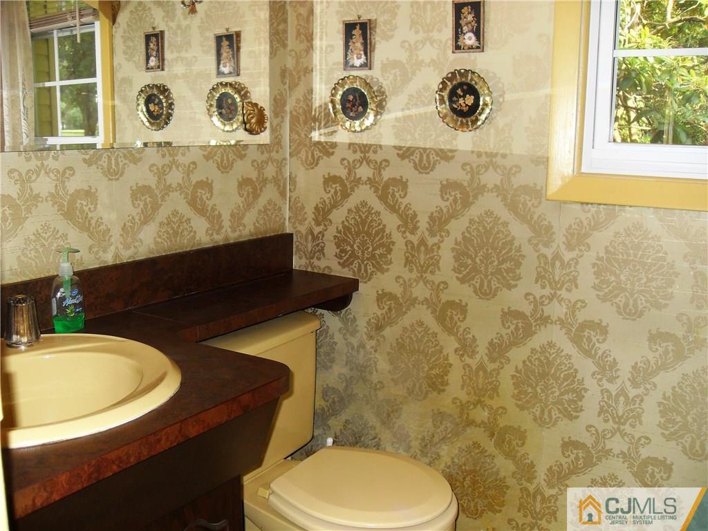 14 Prince Road East Brunswick, NJ 08816 - Photo 12 of 23 Gallery Image 12