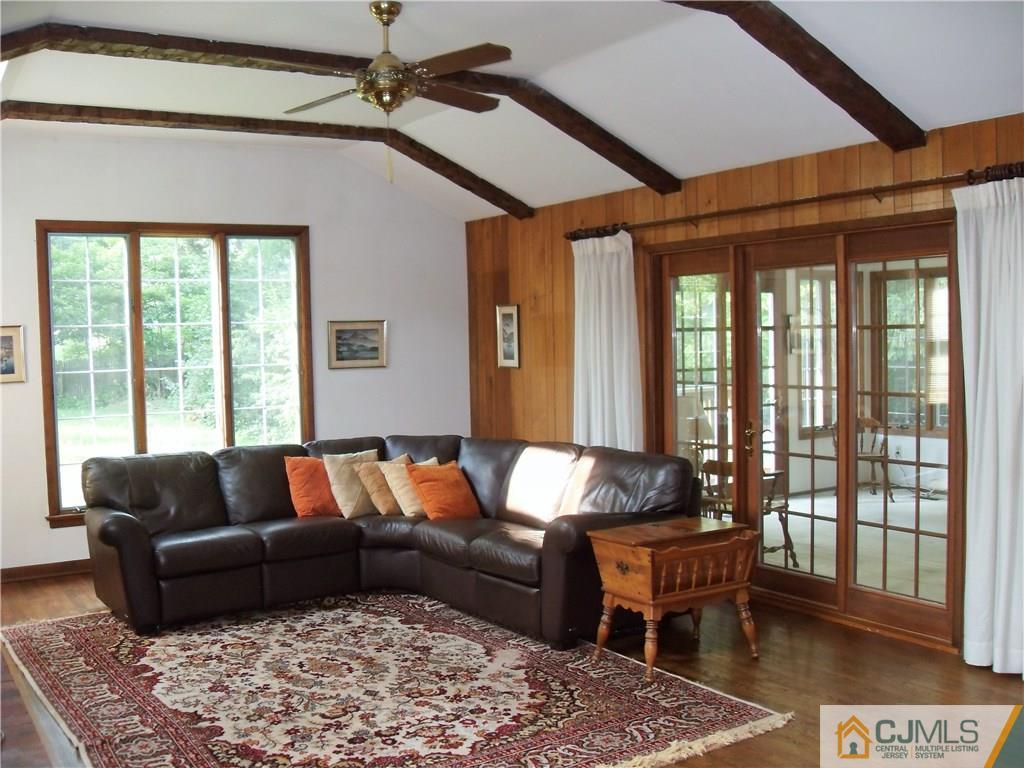 14 Prince Road East Brunswick, NJ 08816 - Photo 9 of 23 Gallery Image 9