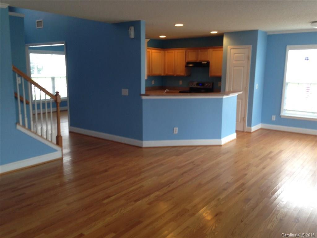 8313 Fox Swamp Road Charlotte, NC 28215 - Photo 14 of 24 Gallery Image 14