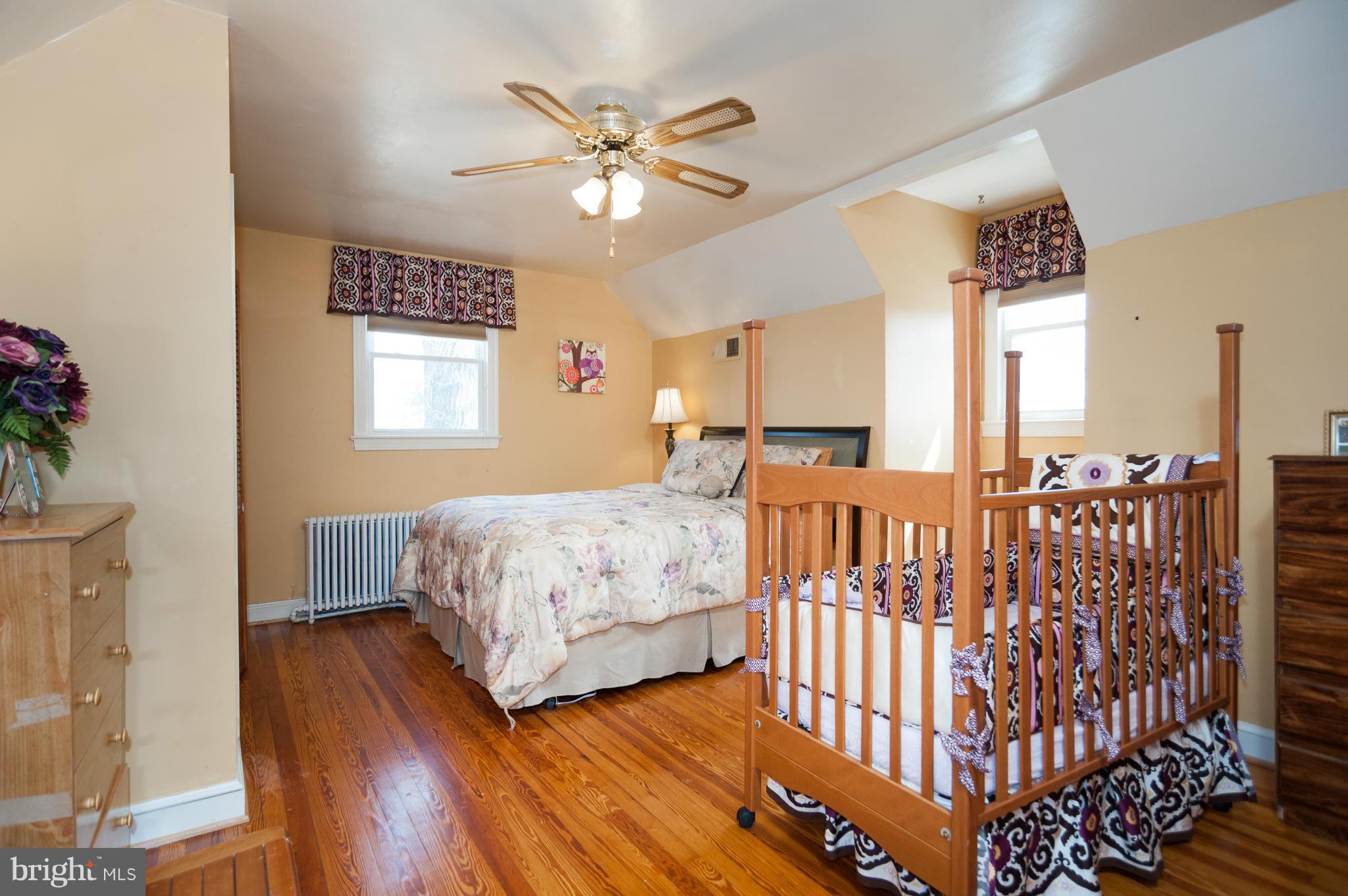 6200 Sligo Mill Road Northeast Washington, DC 20011 - Photo 17 of 30 Bedroom (Master)