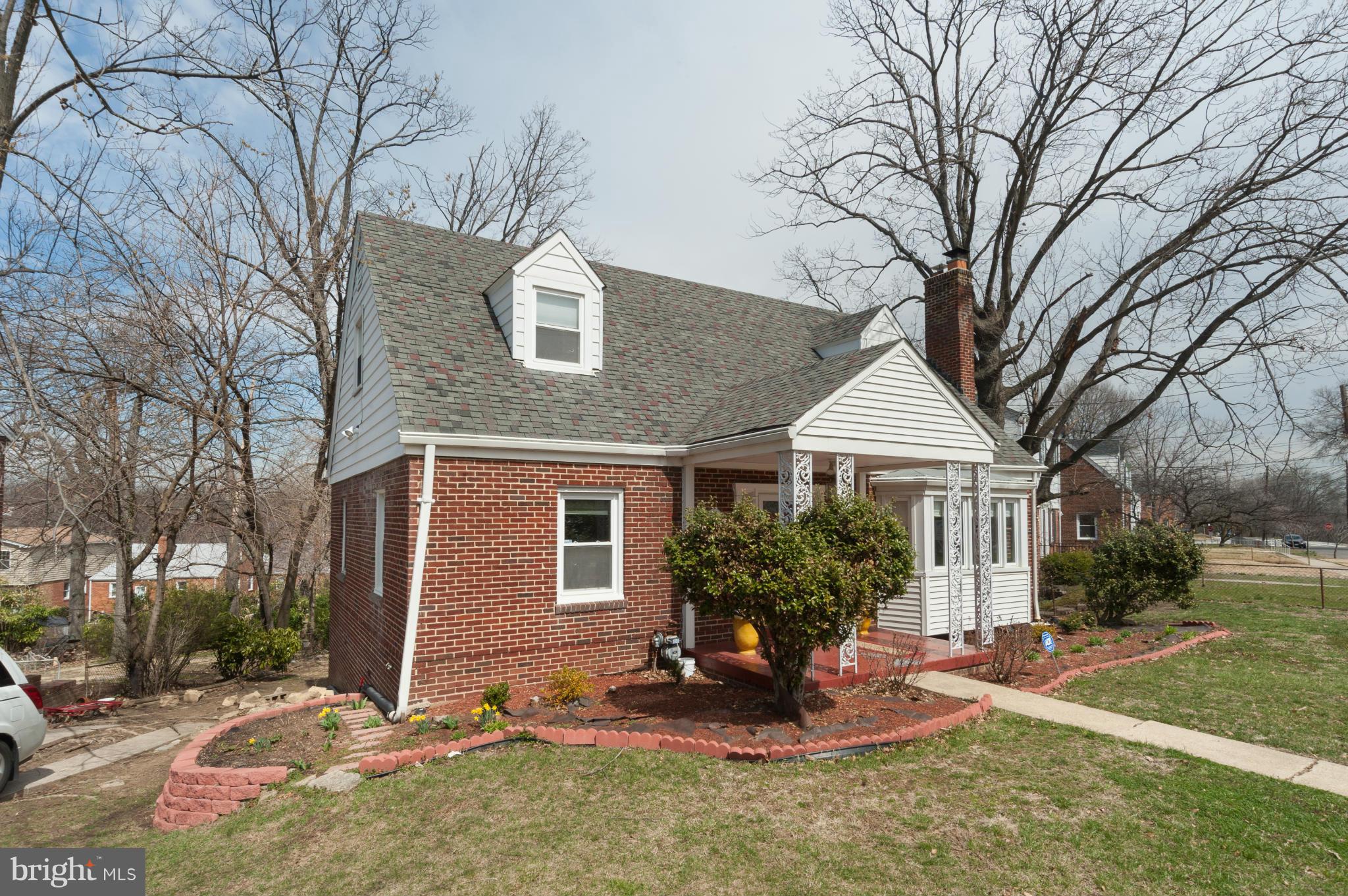 6200 Sligo Mill Road Northeast Washington, DC 20011 - Photo 3 of 30 Exterior (General)
