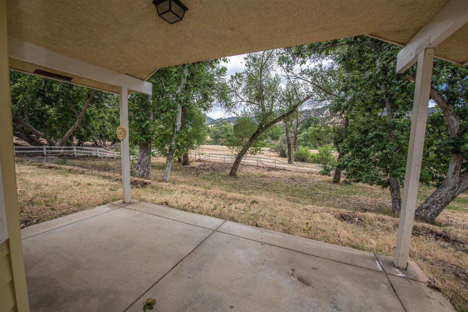 6085 Big Oak Road Sanger, CA 93657 - Photo 22 of 25 Gallery Image 22