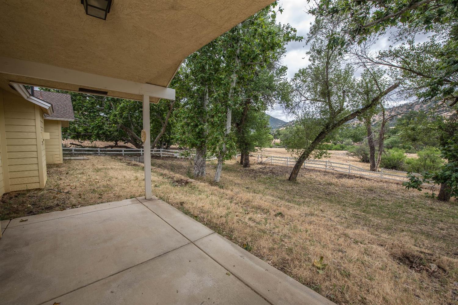 6085 Big Oak Road Sanger, CA 93657 - Photo 24 of 25 Gallery Image 24