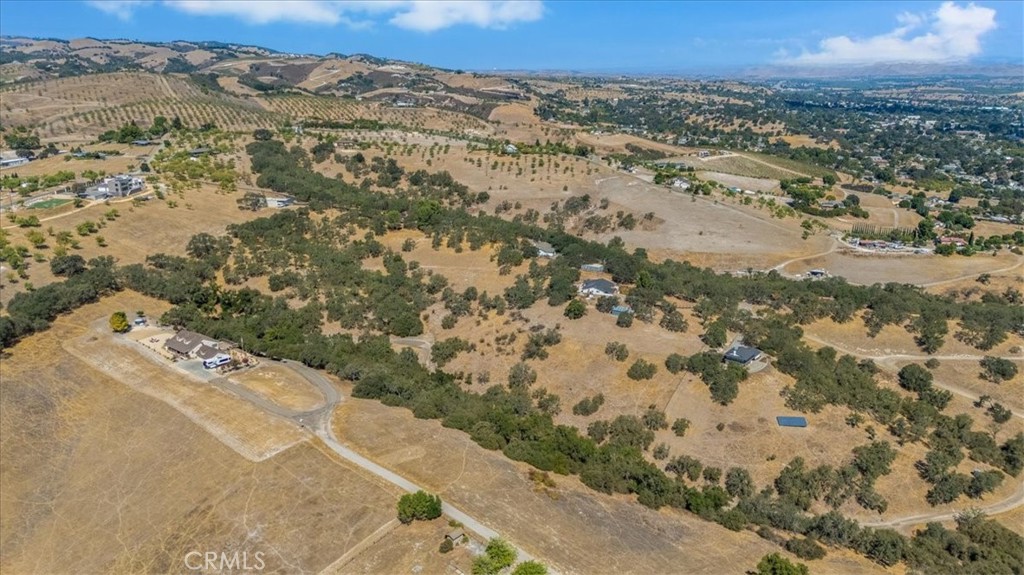 350 Robles Road Paso Robles, CA 93446 - Photo 10 of 12