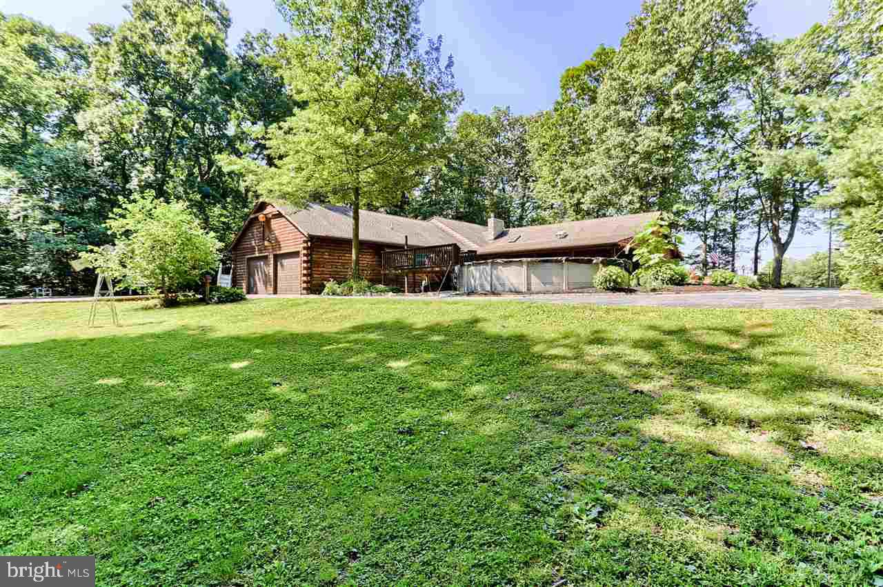 929 Hillview Road York, PA 17406 - Photo 35 of 36