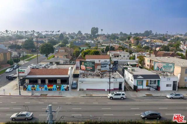 $1,200,000 | 4853 Crenshaw Boulevard, Los Angeles, CA 90043
