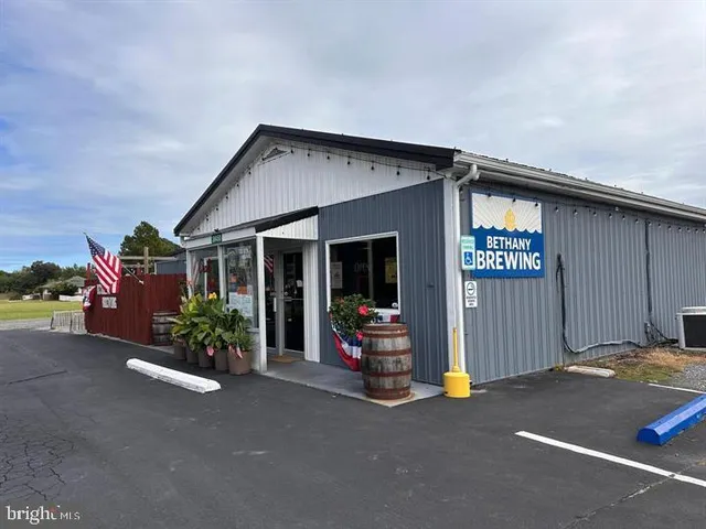 $320,000 | 30413 Cedar Neck Road, Unit 304, Ocean View, DE 19970