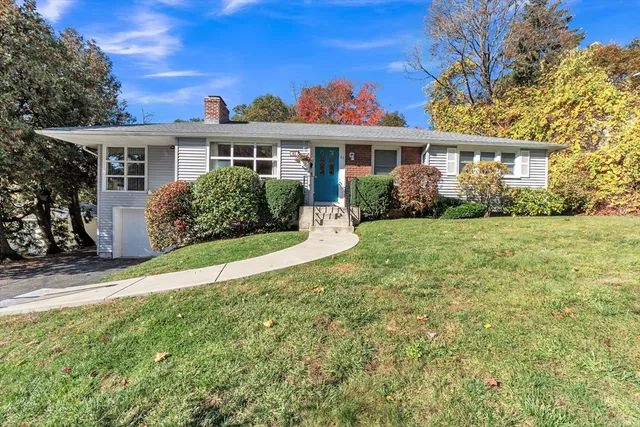 $539,900 | 83 Newton Avenue North, Worcester, MA 01602