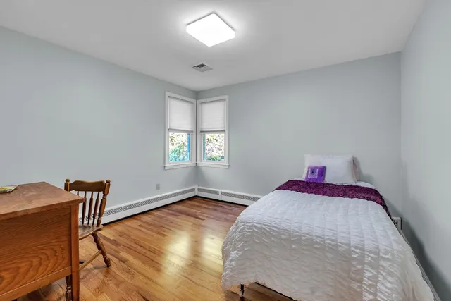 $539,900 | 83 Newton Avenue North, Worcester, MA 01602