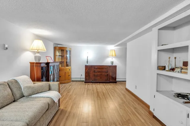 $539,900 | 83 Newton Avenue North, Worcester, MA 01602