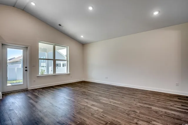 $439,990 | 911 Inlt Kys Street, Murrells Inlet, SC 29576