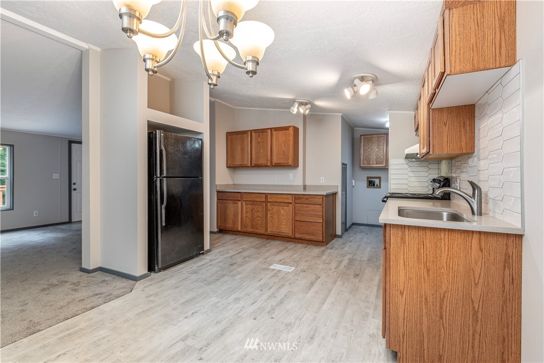 1911 East Rasor Road Belfair, WA 98528 - Photo 14 of 35 Gallery Image 14