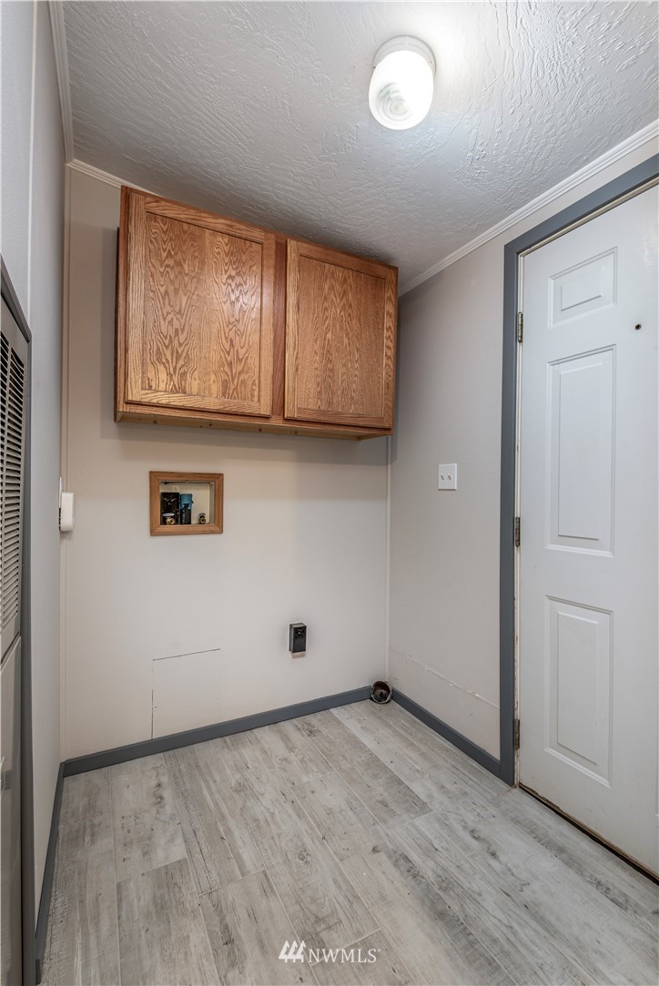 1911 East Rasor Road Belfair, WA 98528 - Photo 17 of 35 Gallery Image 17