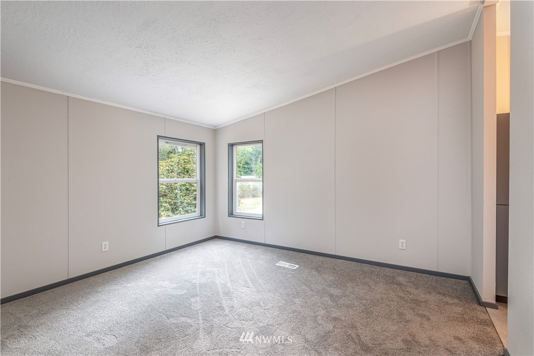1911 East Rasor Road Belfair, WA 98528 - Photo 24 of 35 Gallery Image 24