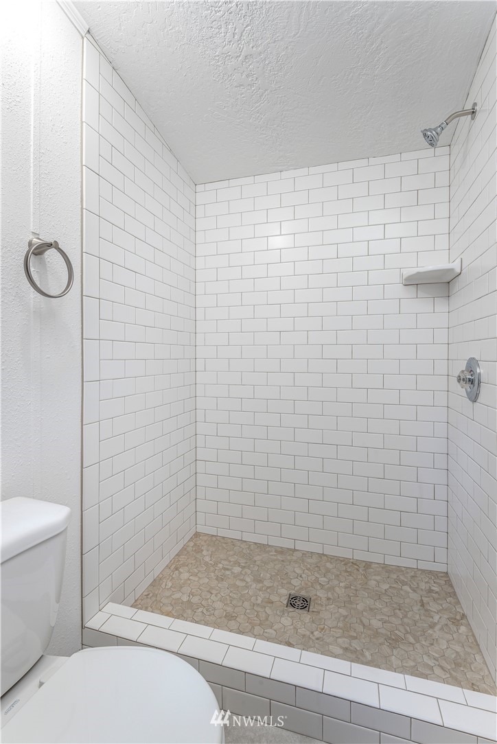 1911 East Rasor Road Belfair, WA 98528 - Photo 28 of 35 Gallery Image 28